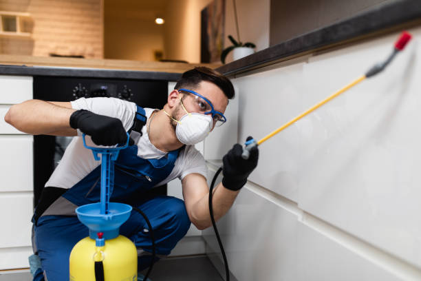 Best Wildlife Control Services  in Saddle Rock, NY